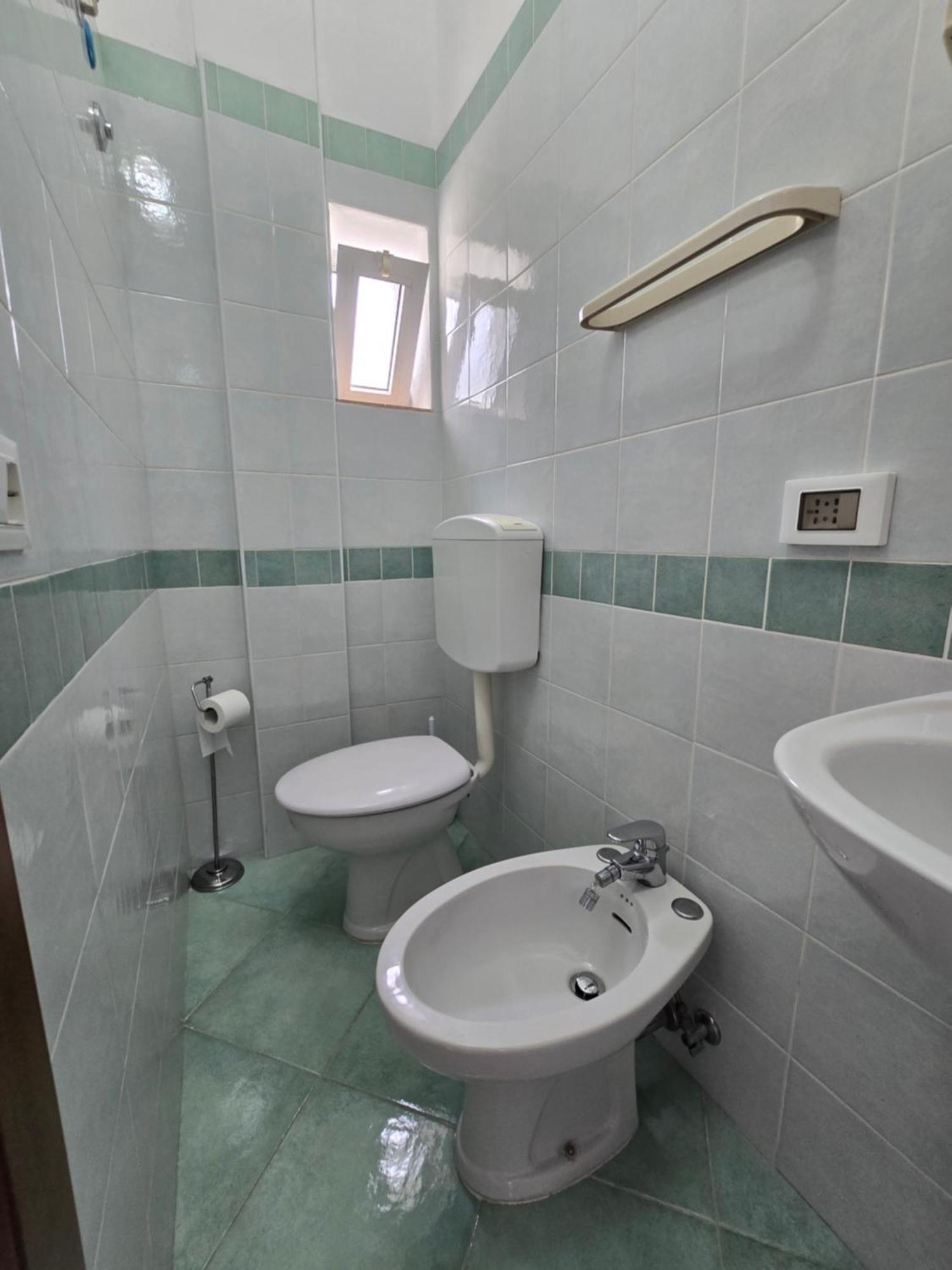 הוילה איסקיה La Casa Di Giuliana Primo Piano Con Balcone מראה חיצוני תמונה